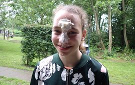 Dinsdag Compleet