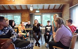 Dinsdag Compleet